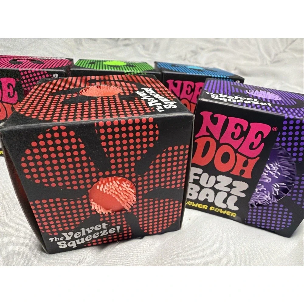 NeeDoh FUZZ BALL Flower Power COMPLETE SET OF 5 Orange/Blue/Green/Purple/Pink